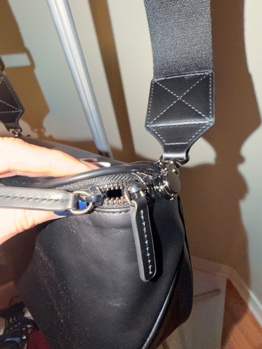 Andar The Waymaker Full Size Leather Crossbody Black Luxe Minimalist Bag - Picture 9 of 16